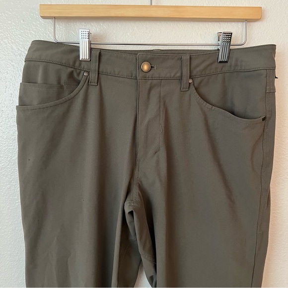 Lululemon ABC Classic-Fit Pant *Warpstreme, 31 Waist, Grey Sage - Picture 6 of 9
